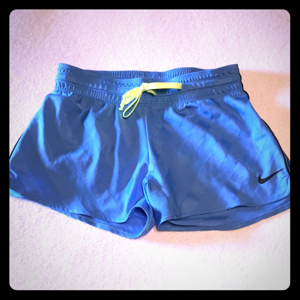 Woman’s Small Nike shorts